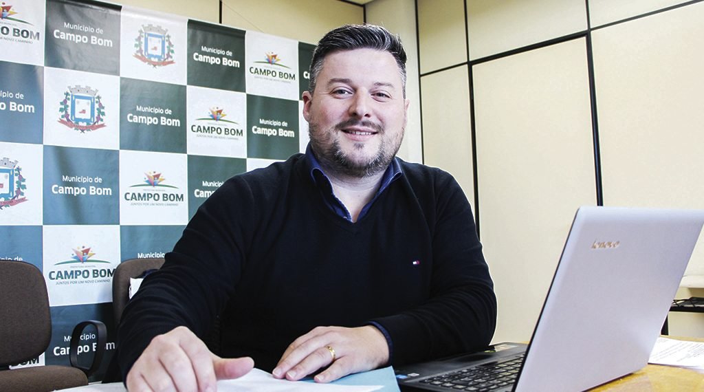 Fauston Saraiva é o novo Chefe de Gabinete 1 Fauston Saraiva é o novo Chefe de Gabinete