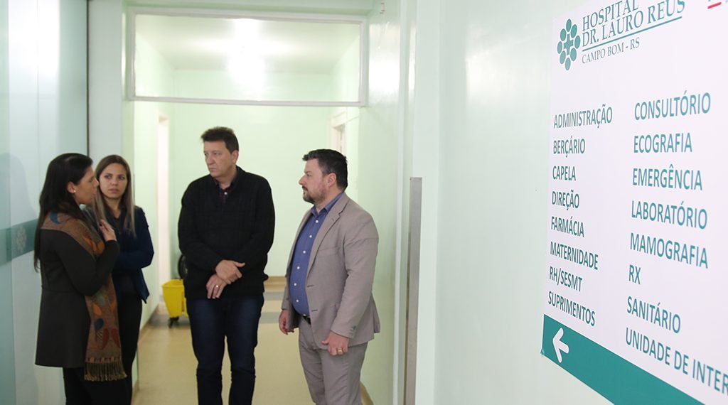 Orsi confere melhorias no Hospital Lauro Reus 1 Orsi confere melhorias no Hospital Lauro Reus