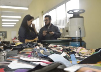 Escola do Sapateiro retoma atividades e forma a primeira turma 2 Escola do Sapateiro retoma atividades e forma a primeira turma