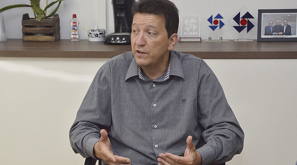 Prefeito Luciano Orsi viaja às pressas para Brasília 1 Prefeito Luciano Orsi viaja às pressas para Brasília