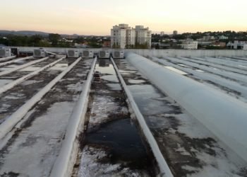 Prefeitura inicia impermeabilização de nova área de cobertura do Complexo Cultural CEI