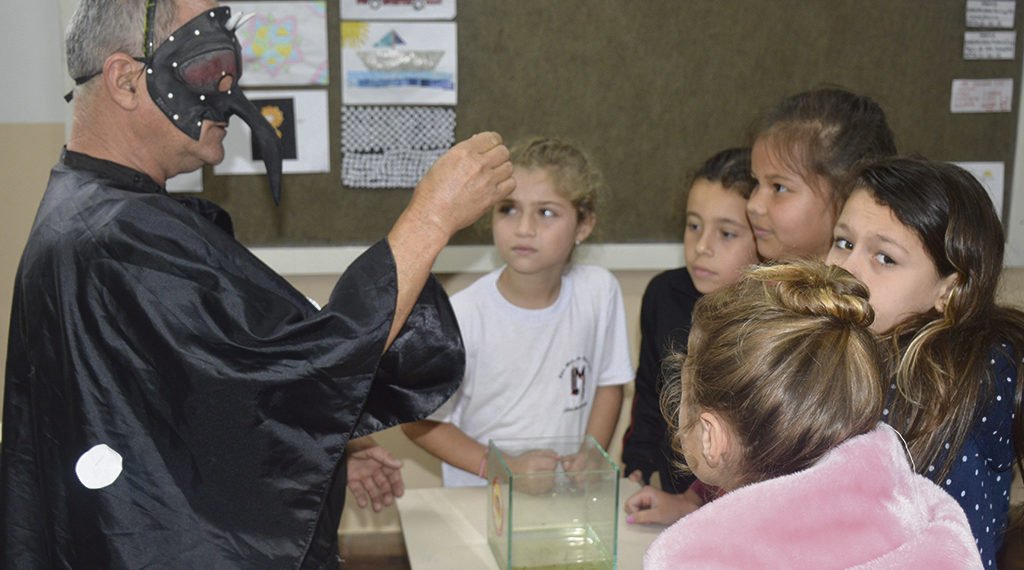 ‘Xô Dengue’: Estudantes são os aliados no combate ao Aedes aegypti 1 ‘Xô Dengue’: Estudantes são os aliados no combate ao Aedes aegypti