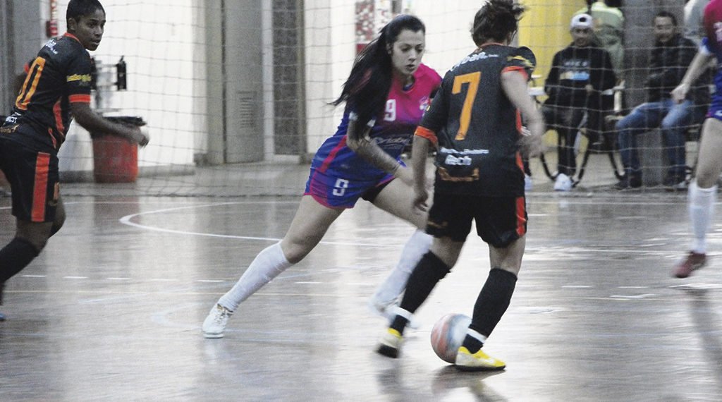 Rodada da Divisão de Acesso desta segunda acontece no Ginásio do CEI 1 Havaianas e TPM vão decidir o título do Futsal Feminino