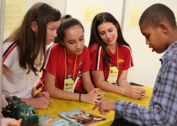 Feira Jovem Empreendedor mostra criatividade dos alunos campo-bonenses