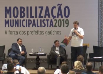 Luciano Orsi defende segurança como prioridade durante encontro de prefeitos