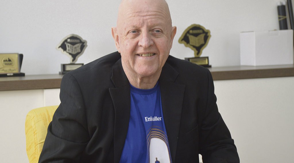 Livro “Transformando Revés em Êxito” será lançado na Câmara de Vereadores 1 Livro “Transformando Revés em Êxito” será lançado na Câmara de Vereadores