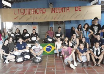 Greve de professores tem paralisação parcial de escolas em Campo Bom