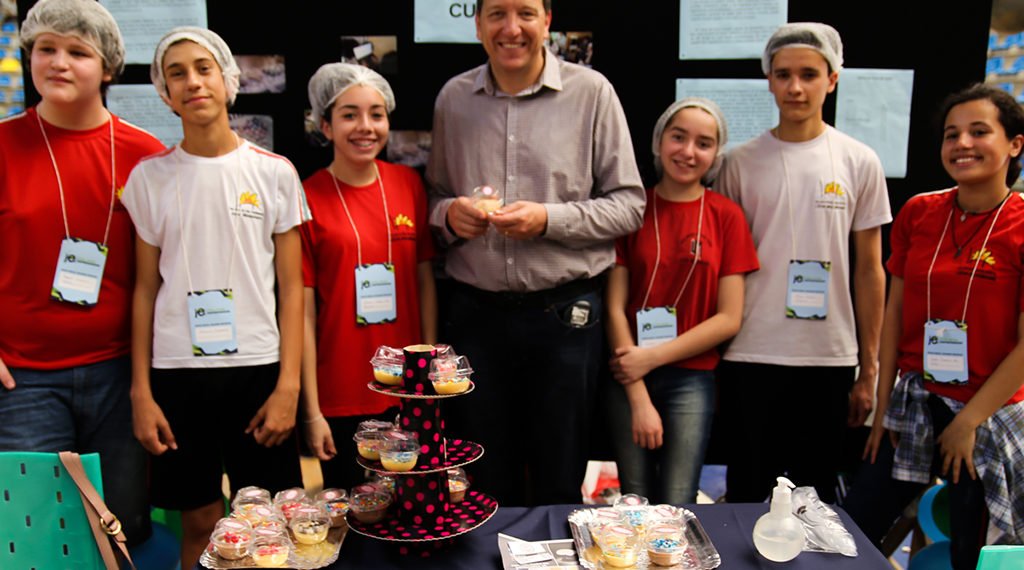 Ginásio do CEI vai receber projetos do Programa Jovem Empreendedor