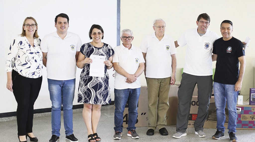 Escolas municipais recebem prêmios do projeto Ação Lions Educação