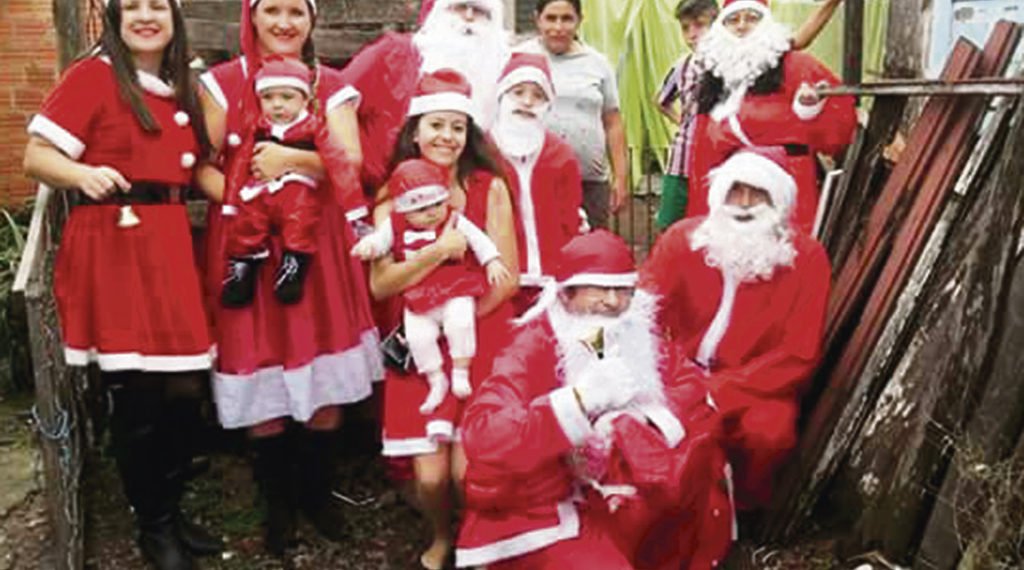 NATAL SOLIDÁRIO: projeto precisa de doações para a edição de 2019 1 NATAL SOLIDÁRIO: projeto precisa de doações para a edição de 2019