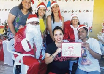 “Anjas de Batom” levam amor e  diversão às crianças carentes