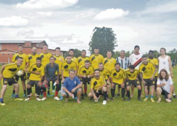 Futebol solidário vai arrecadar brinquedos para doação