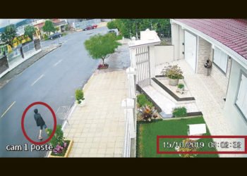 Câmera flagra homem roubando flores de residência no bairro Celeste 7 Câmera flagra homem roubando flores de residência no bairro Celeste