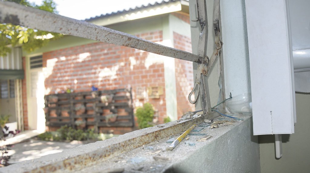 Onda de assaltos assusta moradores da região sul do município 1 APAE é alvo do segundo arrombamento em um mês