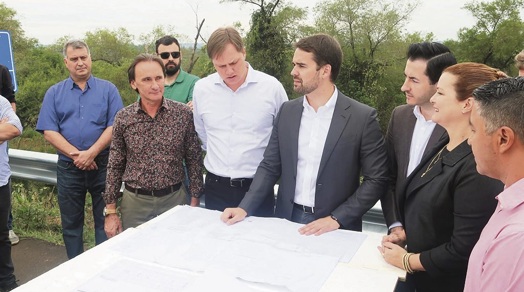 Governador Eduardo Leite vistoria ponte da Av. dos Municípios 1 Governador Eduardo Leite vistoria ponte da Av. dos Municípios