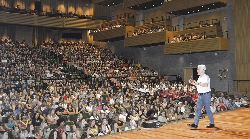 Encontro com educadores marca abertura do ano letivo 2020 1 Encontro com educadores marca abertura do ano letivo 2020