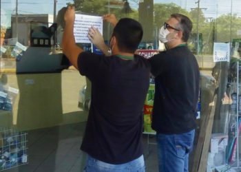 Após decreto, Prefeitura faz fiscalização em comércios e fecha estabelecimentos abertos