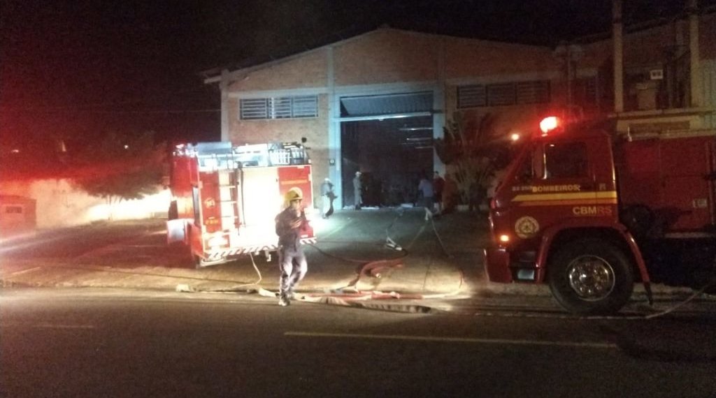 Incêndio atinge mesma empresa em menos de três meses