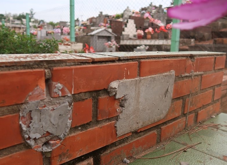 Cemitério Municipal é alvo de vandalismo em Campo Bom 1 Cemitério Municipal é alvo de vandalismo em Campo Bom
