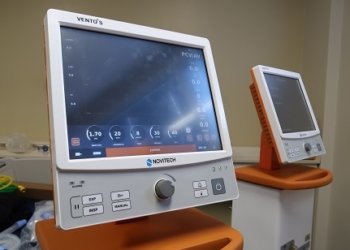 Prefeitura entrega dois respiradores para o Hospital Lauro Reus