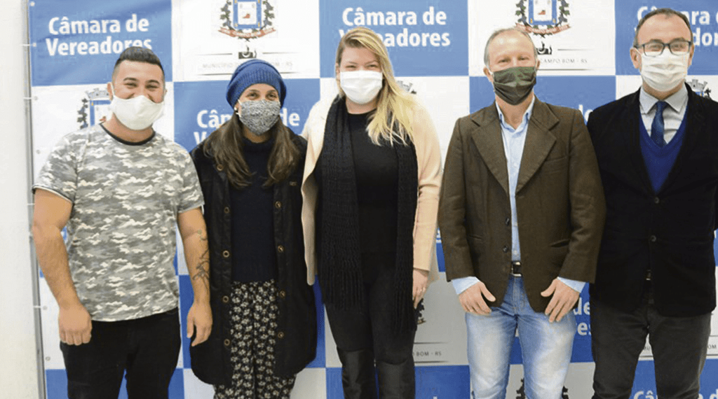 Câmara de Vereadores aprova projeto que permite a presença de doulas em partos 1 Câmara de Vereadores aprova projeto que permite a presença de doulas em partos