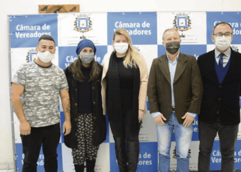 Câmara de Vereadores aprova projeto que permite a presença de doulas em partos