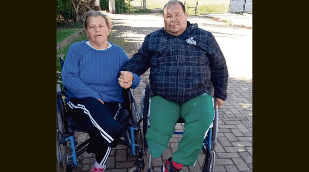 Voluntários realizam vaquinha virtual para comprar cadeira de rodas motorizada