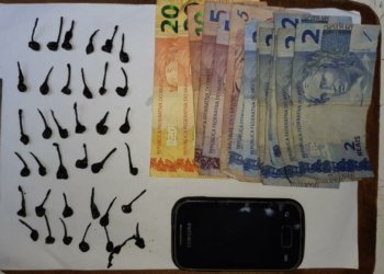 Dupla é detida pela Brigada Militar 10 Dupla é detida pela Brigada Militar