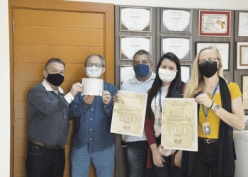 Jornal A Gazeta recebe homenagem pela edição 2 mil