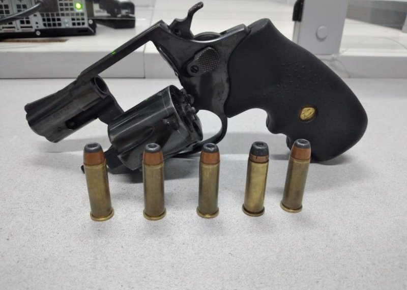 Brigada Militar prende homem por roubo de veículo