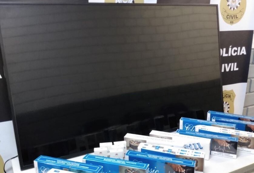 Polícia civil realiza prisão no bairro Vila Nova 1 Polícia civil realiza prisão no bairro Vila Nova