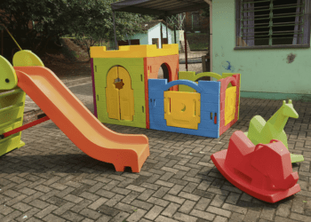 Escolas de educação infantil recebem brinquedos novos