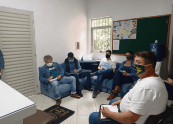 Coligações participam de reunião sobre debate com candidatos promovido pelo AG e Rádio Cinderela