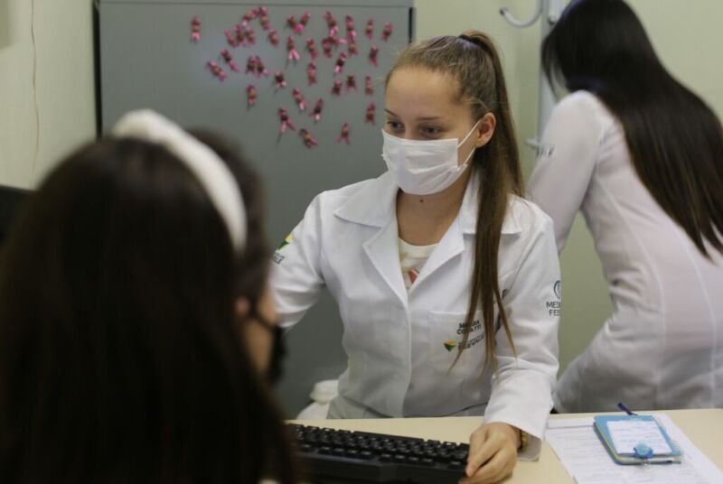 Alunos da Universidade Feevale colocam em prática conhecimento em unidades de saúde 1 feevale