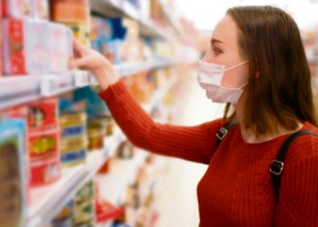 Natal com Covid-19 desafia comércio