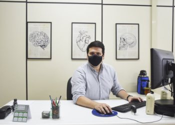 EXCLUSIVO: Secretário de Saúde revela expectativa para início da vacinação