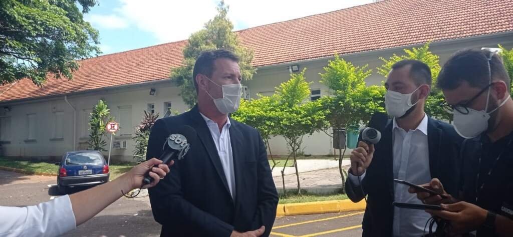 Hospital abre sindicância para averiguar os óbitos causados durante instabilidade na rede de oxigênio 1 Hospital abre sindicância para averiguar os óbitos causados durante instabilidade na rede de oxigênio