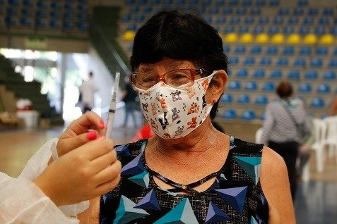 Vacinação para idosos a partir de 69 anos acontecerá amanhã 1 Vacinação para idosos a partir de 69 anos acontecerá amanhã