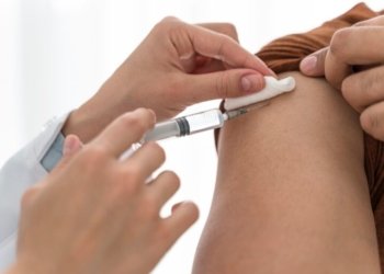 Campanha de vacinação contra a gripe inicia hoje 2 Novas doses chegam ao município e vacinação será retomada a partir de amanhã