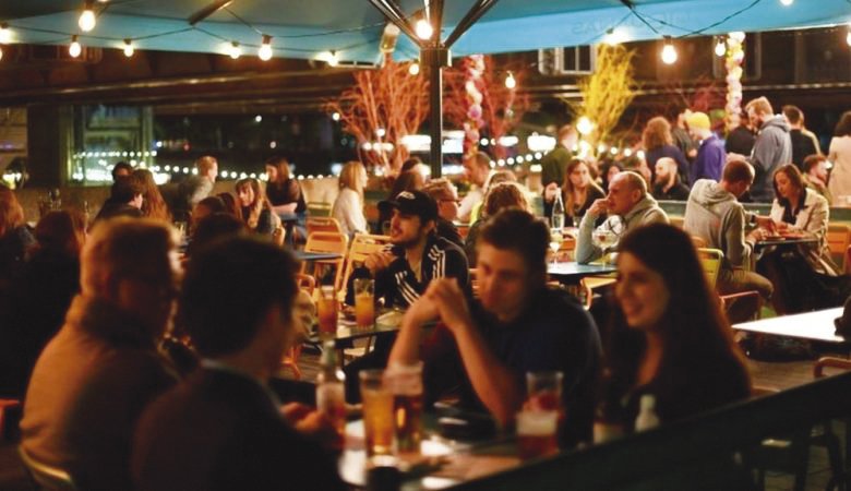 Perfil de contaminados: Os casos de Coronavírus têm aumentado entre os mais jovens