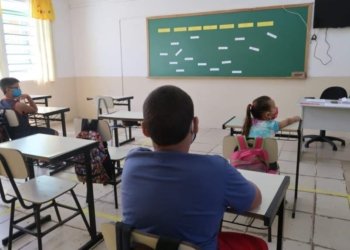 Aulas presenciais na rede municipal retornam na próxima semana