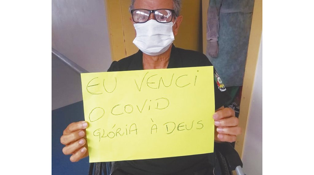 Aos 71 anos, seu Delmar, mais conhecido por "Casquinha", é mais um sobrevivente da Covid-19 1 Aos 71 anos, seu Delmar, mais conhecido por “Casquinha”, é mais um sobrevivente da Covid-19