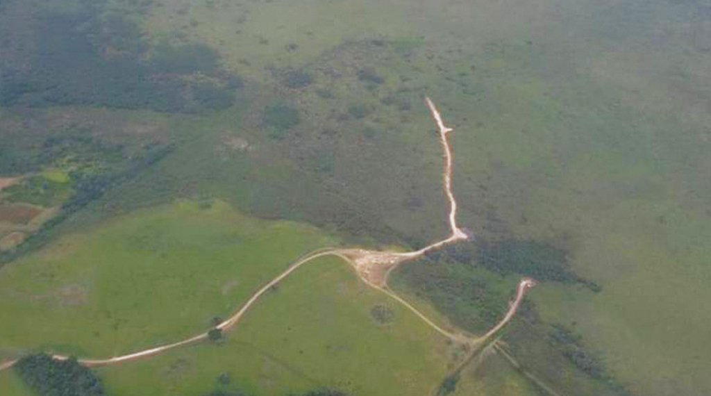Estrada em área de banhado causa preocupação ambiental no bairro Barrinha
