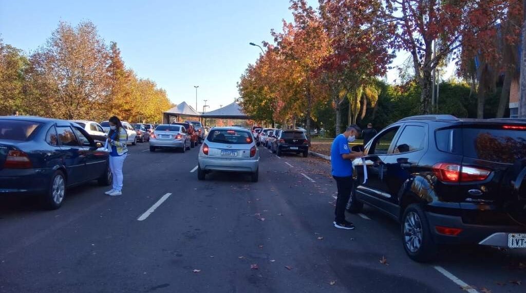 Vacinação de pessoas com mais de 50 anos inicia hoje 1 Vacinação de pessoas com mais de 50 anos inicia hoje