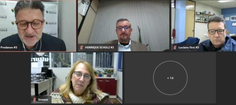 Alunos do curso Java tiveram formatura on-line 1 java