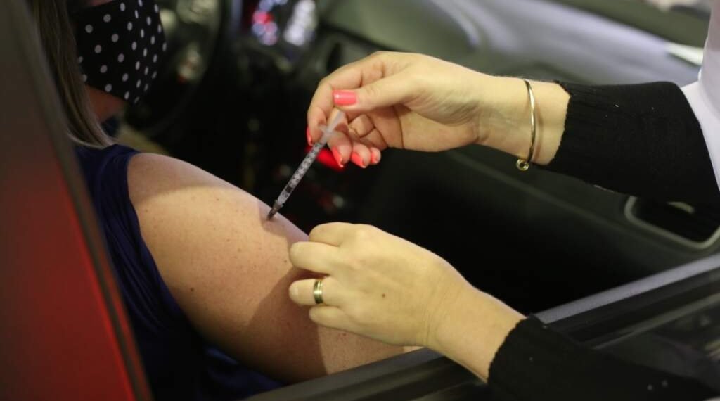 Segunda dose para quem tomou a Astrazeneca em abril acontecerá na sexta-feira, 9 1 Segunda dose para quem tomou a Astrazeneca em abril acontecerá na sexta-feira, 9