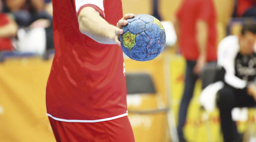 AECB dá início ao Projeto Escola de Handebol 1 AECB dá início ao Projeto Escola de Handebol