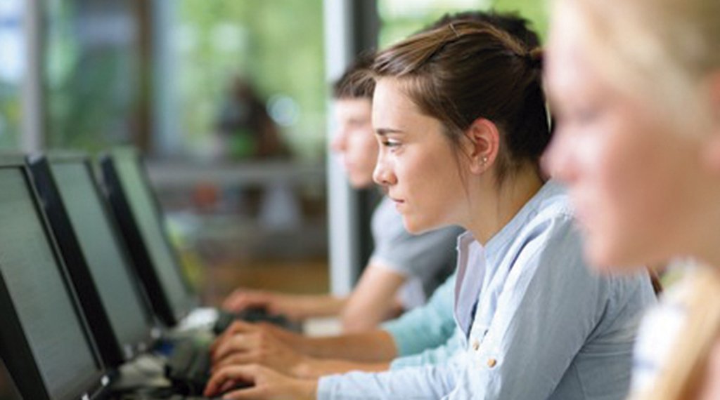 Lançada campanha de incentivo a contratação de jovens