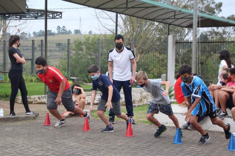Campo Bom lança modalidade de atletismo no Programa Acolher 1 atletismo