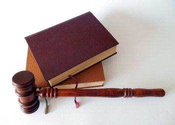 Processo seletivo para estudantes de direito entre terceiro e oitavo semestre